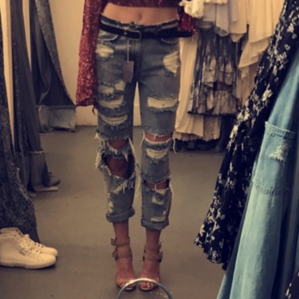 Carmar Light Blue Distressed Denim